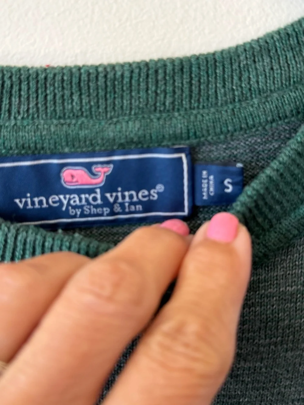 Men's Vineyard Vine's Dark Green Crew Neck sweater Size Small NWOT